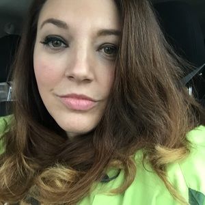 Meet your Posher, Gina